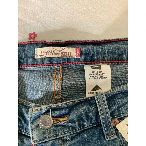 Levis 550 Relaxed Boot Cut Jeans Womens 18W Medium Wash Stretch Denim 291018-334 - Picture 11 of 14